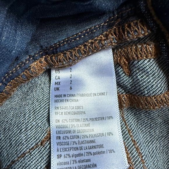 American Eagle Outfitters Blue Jean Shorts Distressed High-Waisted - Picture 2 of 3